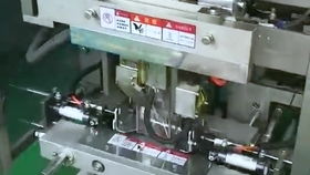 鍋巴折邊包裝機(jī) 顆粒食品四邊壓邊包裝機(jī)械設(shè)備 立式包裝機(jī)視頻 佛山松可包裝機(jī)